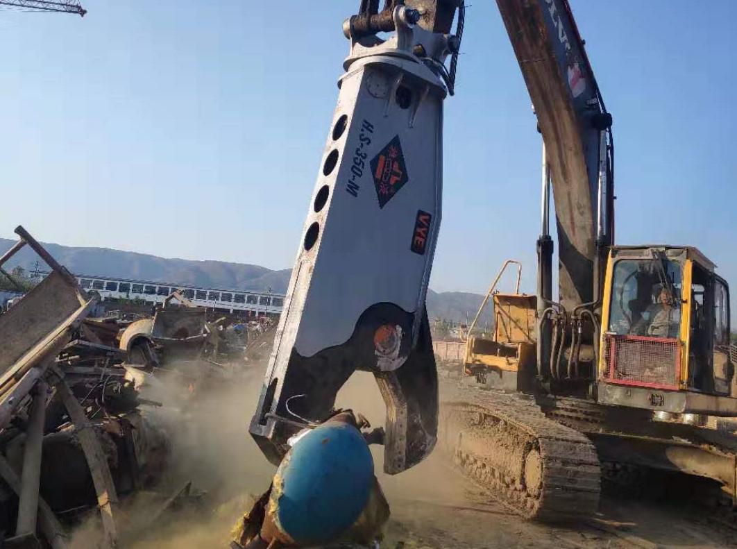 液压鹰嘴剪使用事项